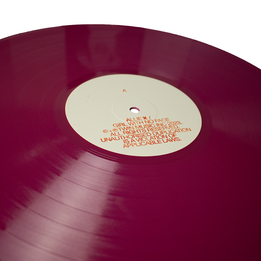 GIRL WITH NO FACE - SINGLE SLEEVE VINYL